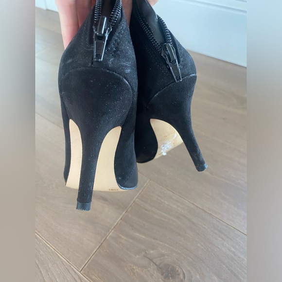 Saks Fifth Avenue leather booties, black size 5.5 - Picture 3 of 10